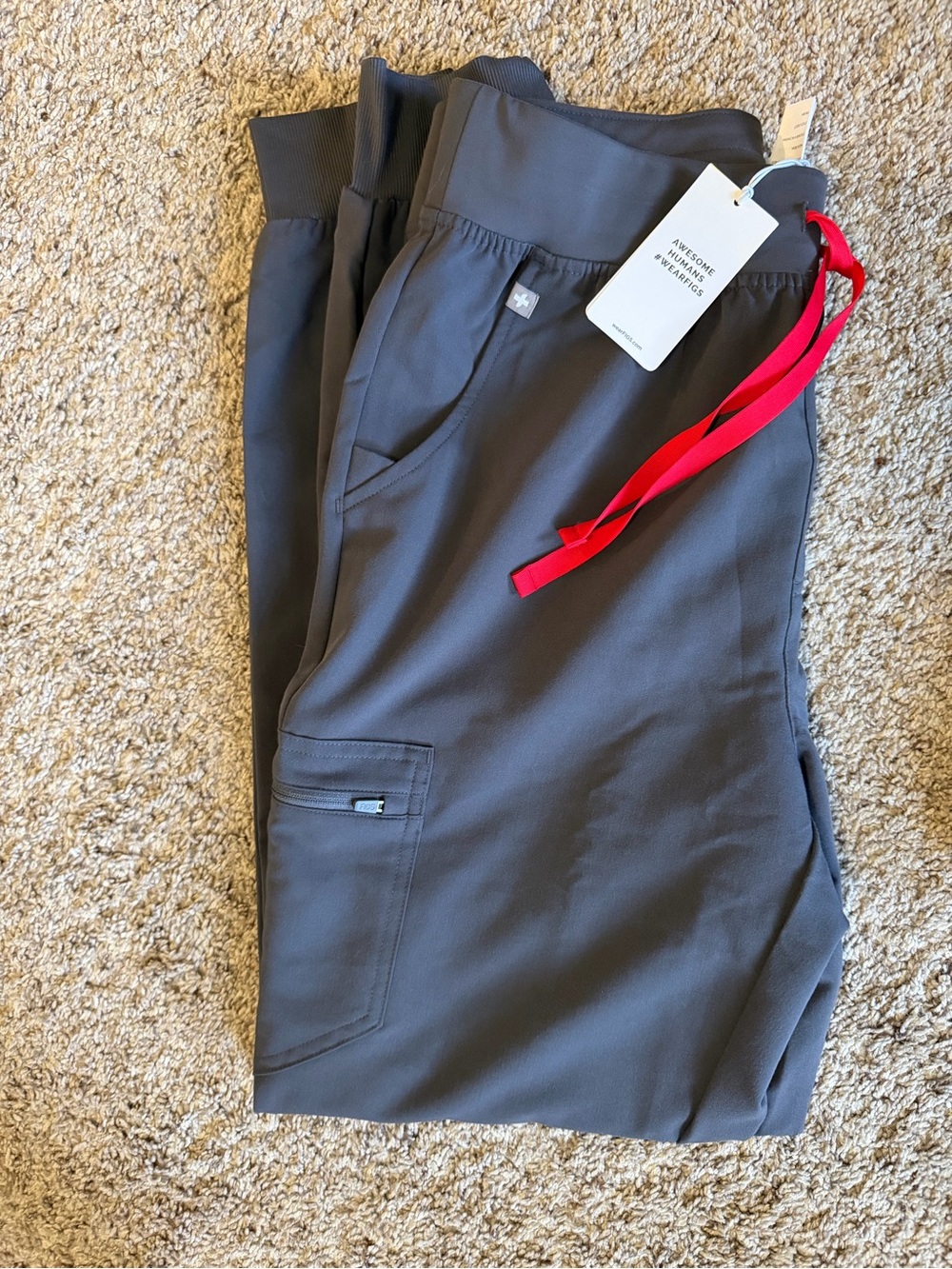 NWT FIGS high waisted Zamora jogger scrub pants